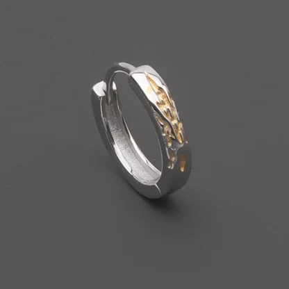 Hoop Earring with Luxury Flame Detailing - Image 9