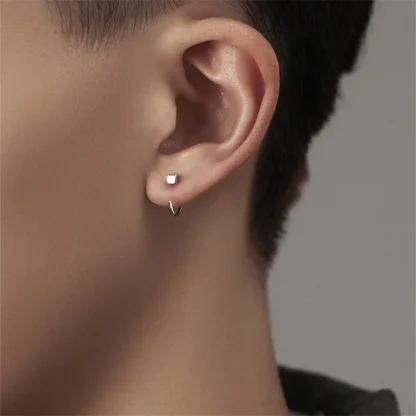 U-shaped Earrings with Geometric Design - Image 3
