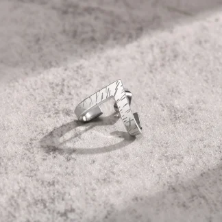 Wrap Stud Earrings with V-shaped Design
