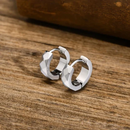 Sleek Geometric Solid Huggie Earrings - Image 5