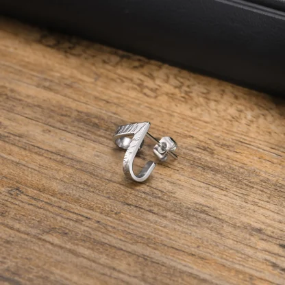 Wrap Stud Earrings with V-shaped Design - Image 5