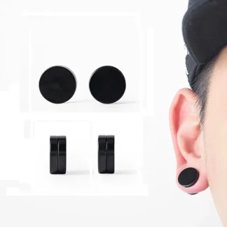 Minimalist Magnetic Earrings with Round Design