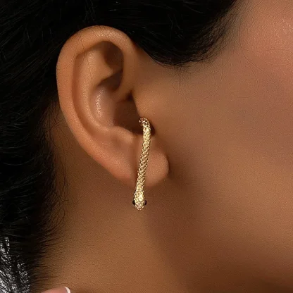 Creative Mini Snake Shape Stud Earrings - Image 4