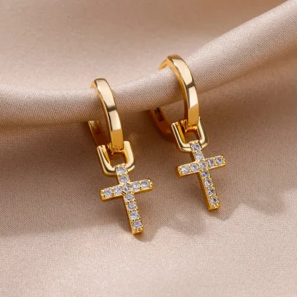 Elegant Lux Earrings with Pearl-like Charm - Image 9