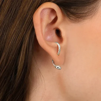 Creative Mini Snake Shape Stud Earrings - Image 3