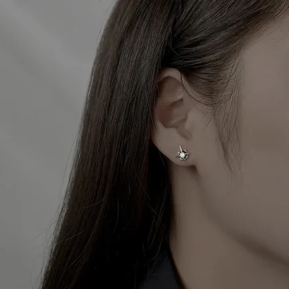 Intricate Stud Earrings with Star Design - Image 11