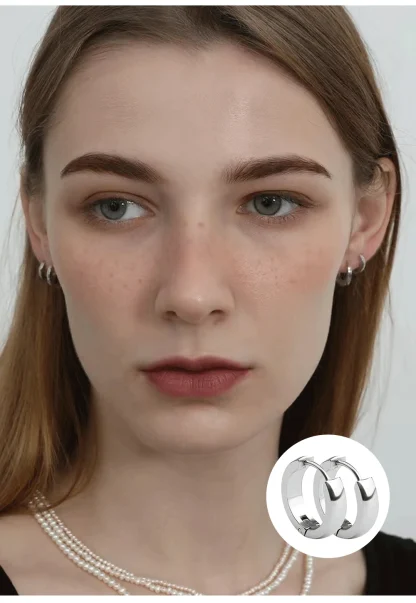 Non-fading Hoop Earrings with Sleek Design - Image 3
