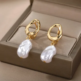 Elegant Lux Earrings with Pearl-like Charm